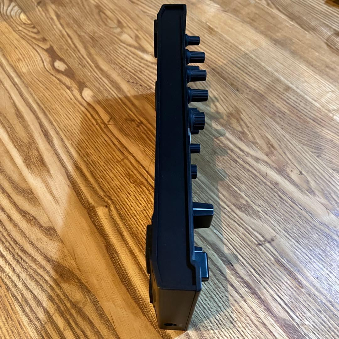 美品　TRAKTOR KONTROL Z1 専用ケース付