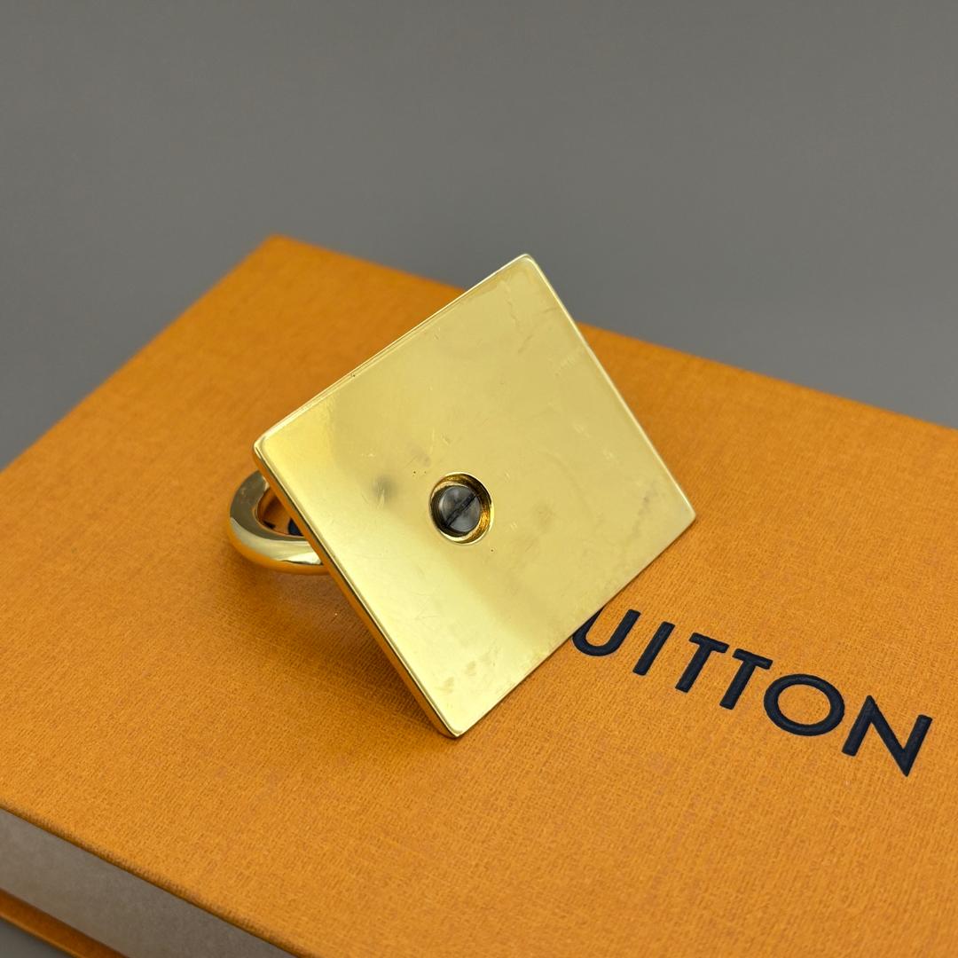 美品 ルイヴィトン スマホリング ゴールド