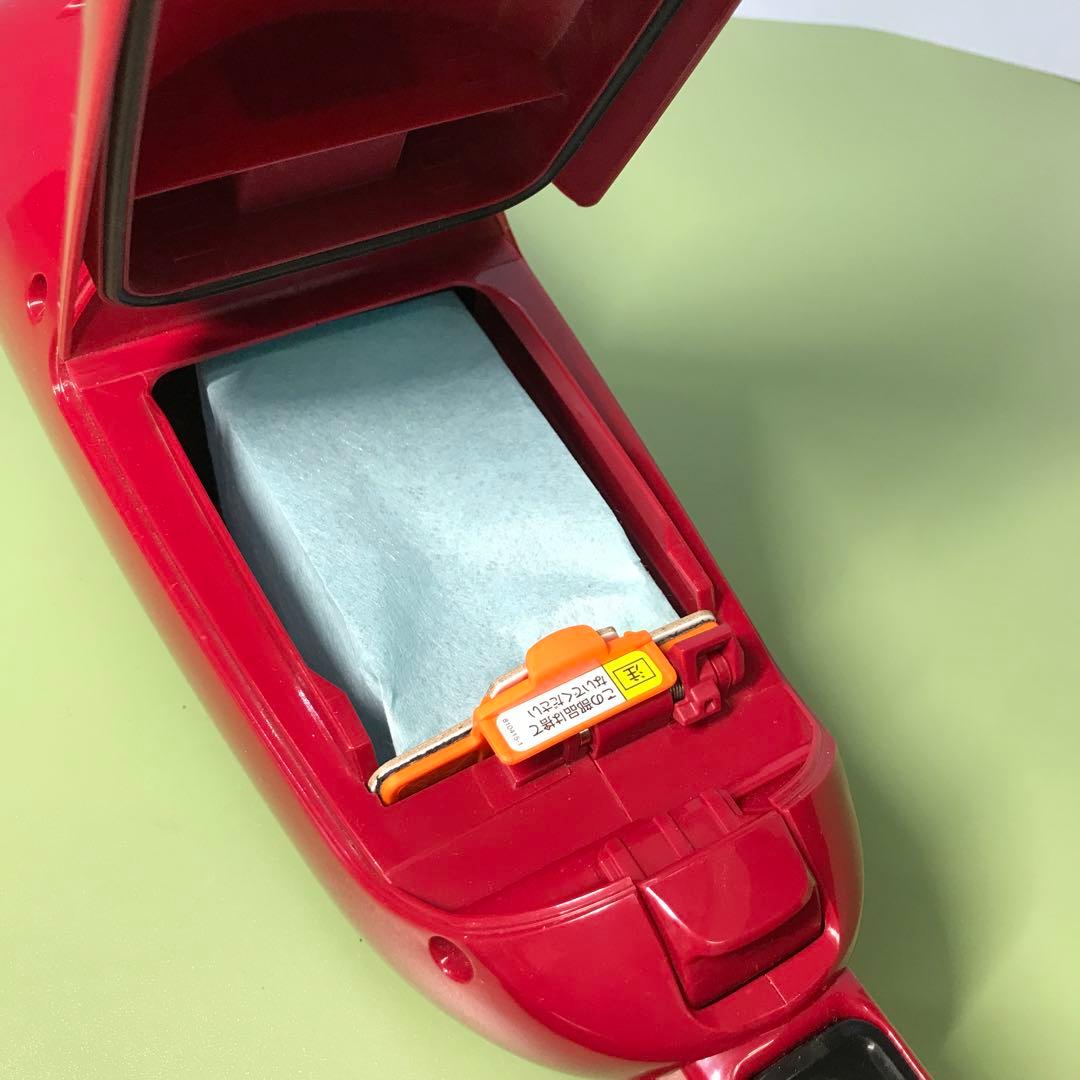 Makita マキタ　充電式クリーナー　CL115FDWR コードレス