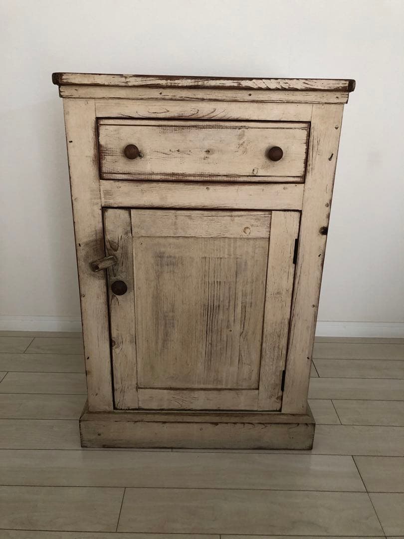 チェブ　キッチンキャビネット　確認用