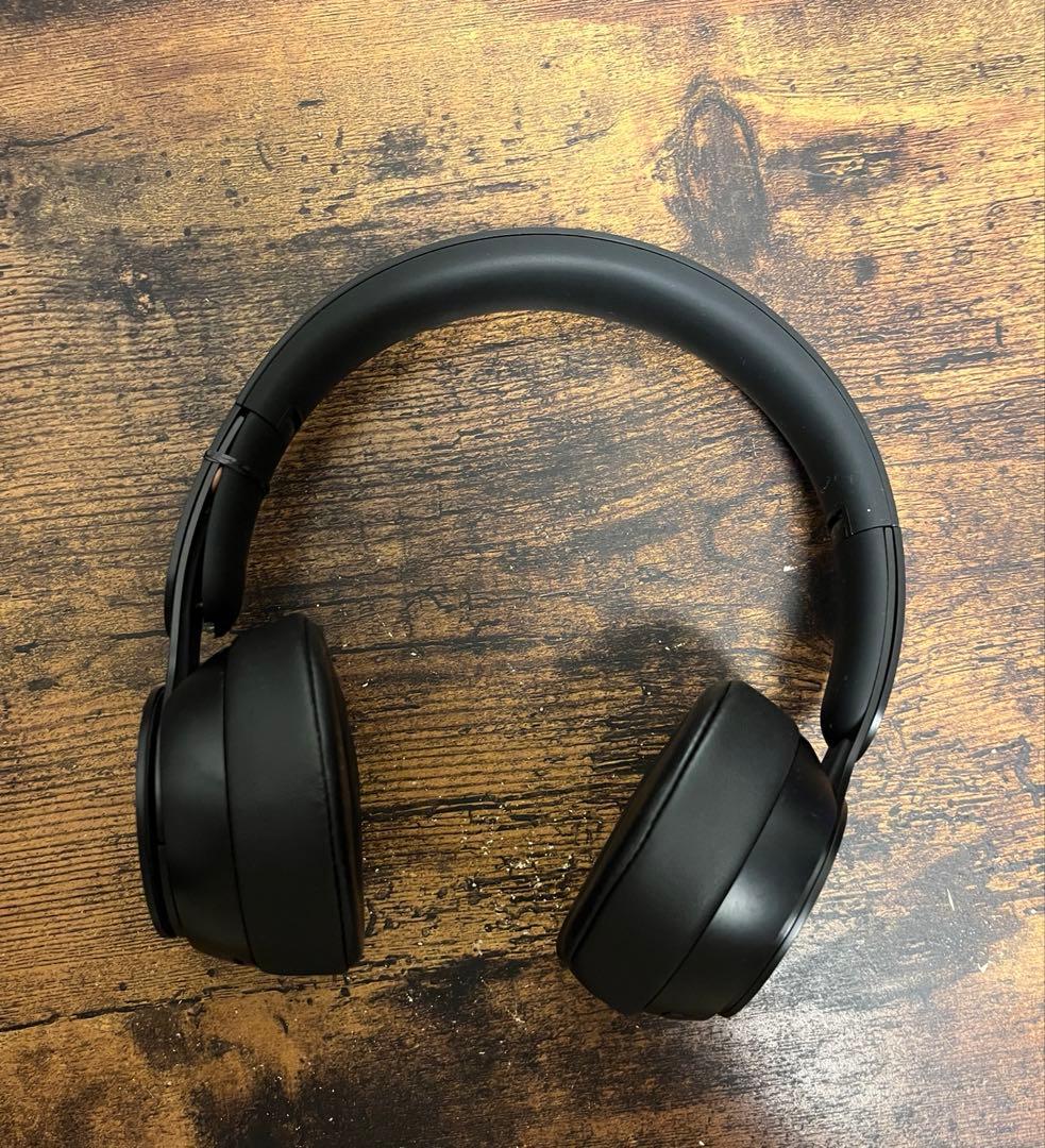 Beats SOLO PRO ワイヤレスノイズキャンセリングヘッドホン ブラック