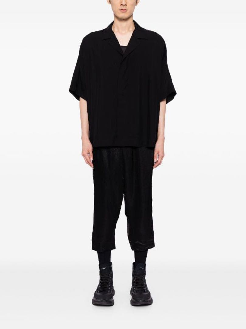 パンツ JULIUS Drop-Crotch Cropped Pants