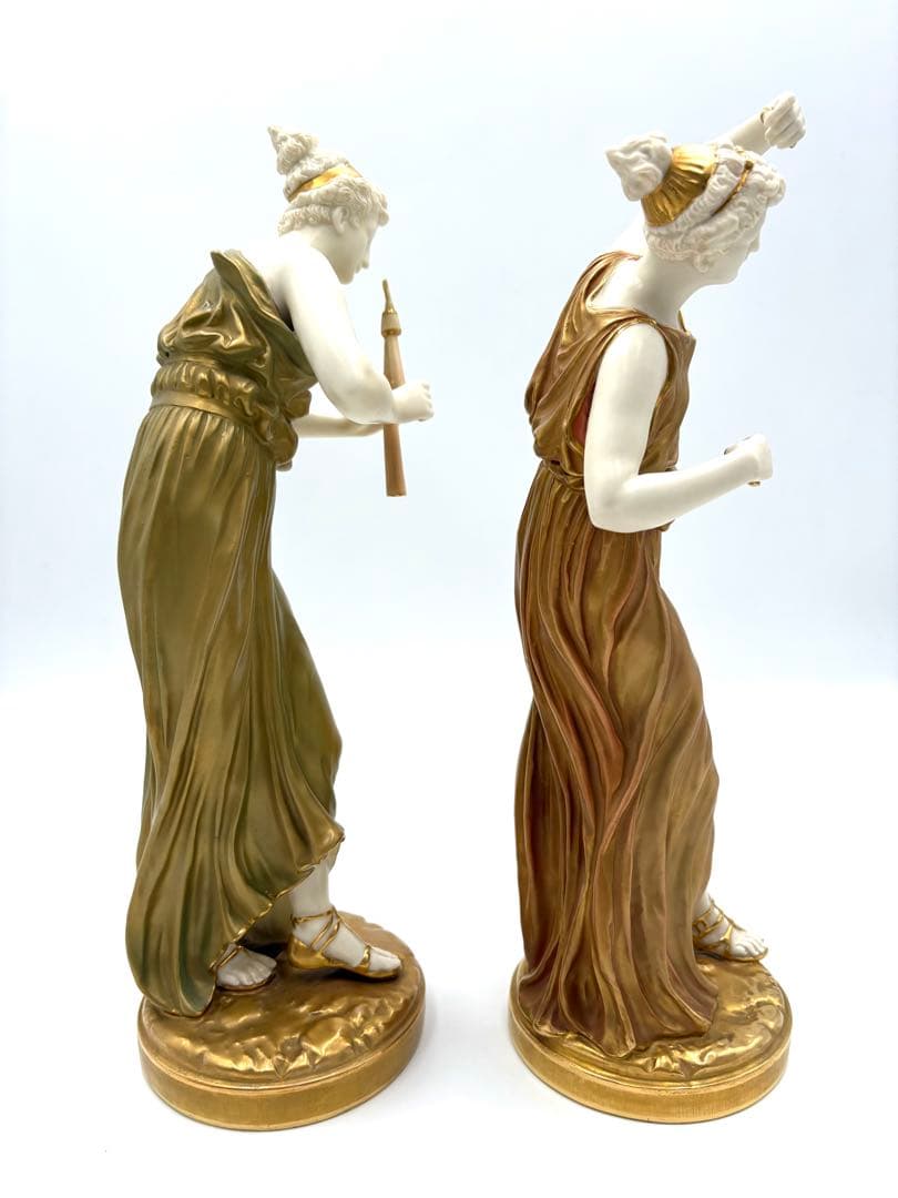 Worcesterロイヤルウースター1827 1828フィギュリン2体