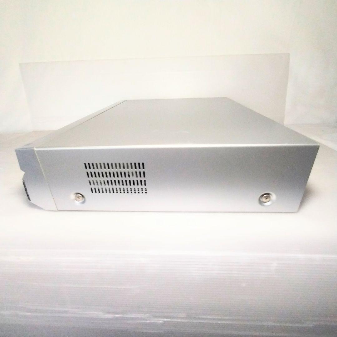 Panasonic　パナソニックVHS/DVDビデオデッキ　DMR-ES30V
