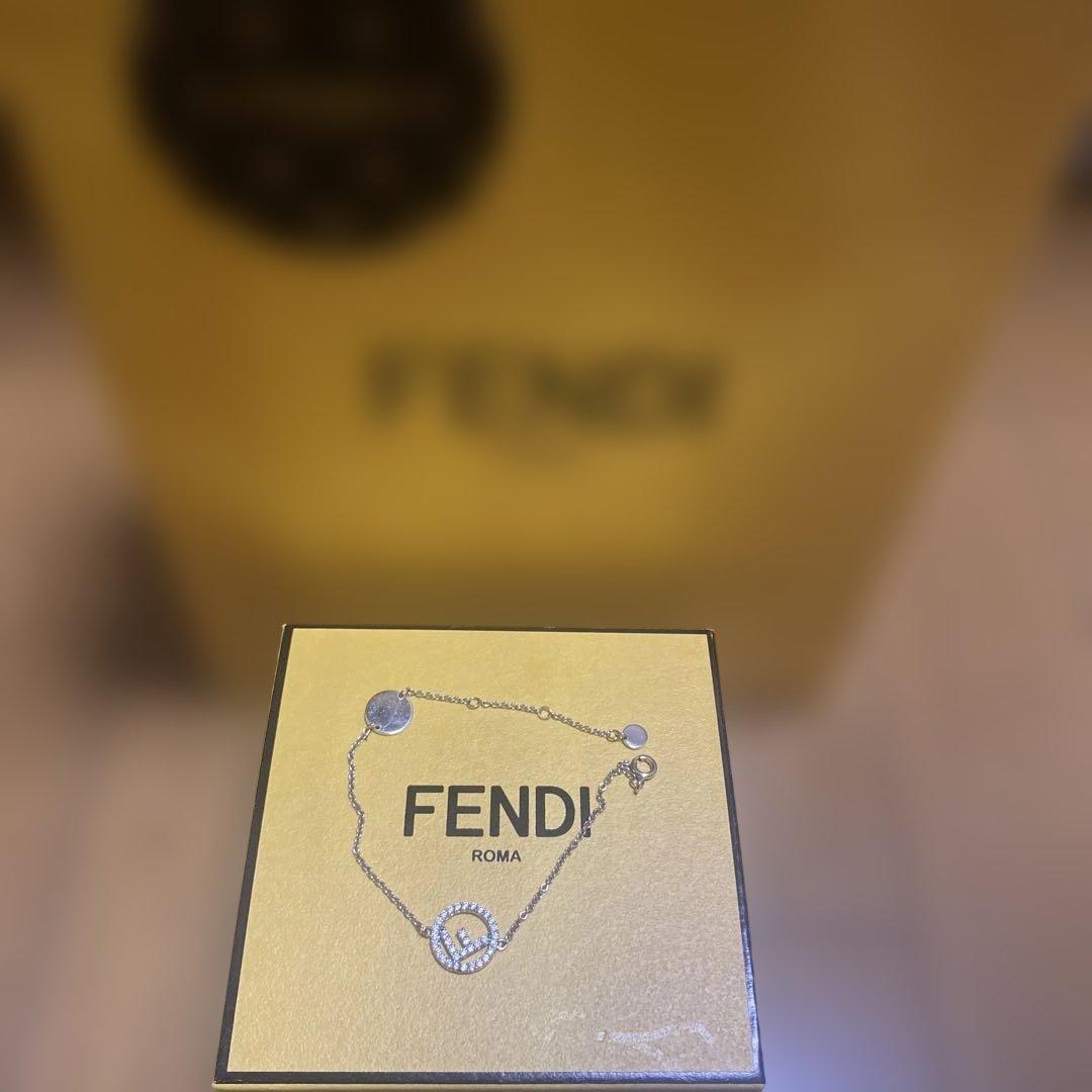 FENDI ブレスレット
