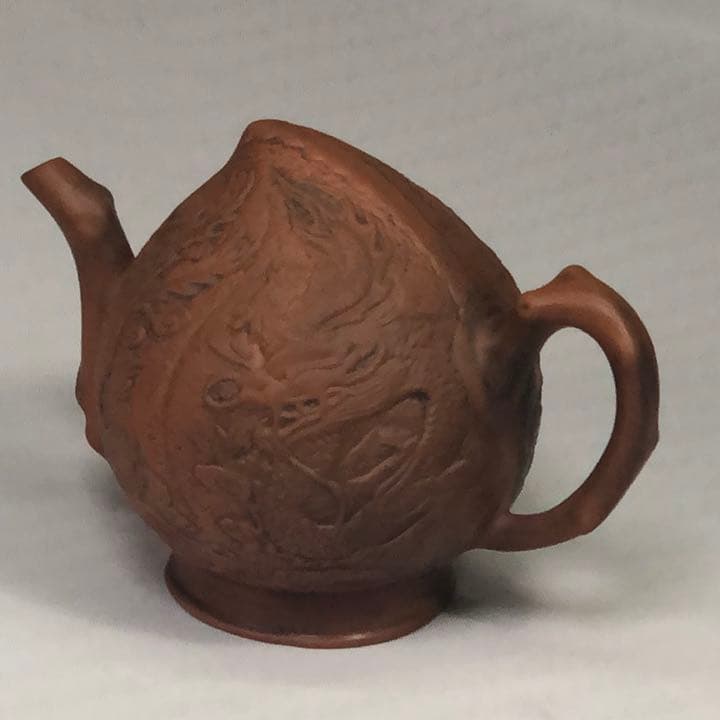 松永朱泥龍仙人文桃型水滴急須