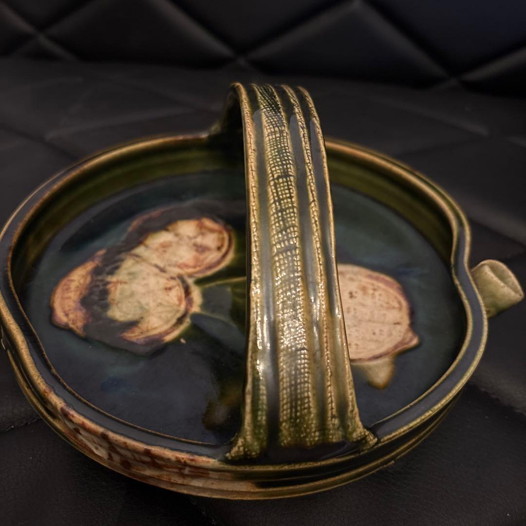 織部焼　花模様陶器皿