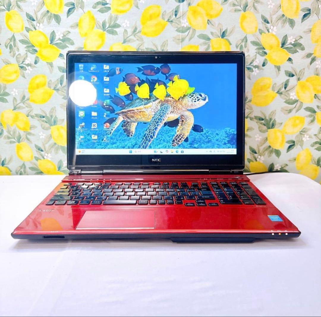 初心者向けPC❣️タッチパネル、DVD、カメラ搭載❣️アフターサービス満載