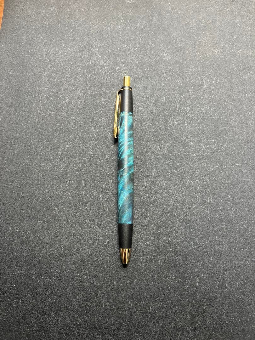 キツツキ　ボールペン　スタビライズドウッド　メイプル瘤