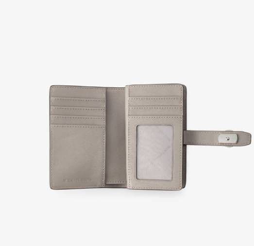 マイケルコース／新品未使用 二つ折り財布 保存袋付き