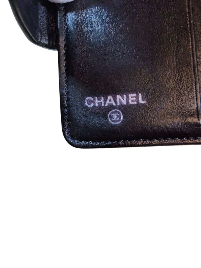 CHANEL　シャネル　ココマーク　二つ折り財布　ブラック
