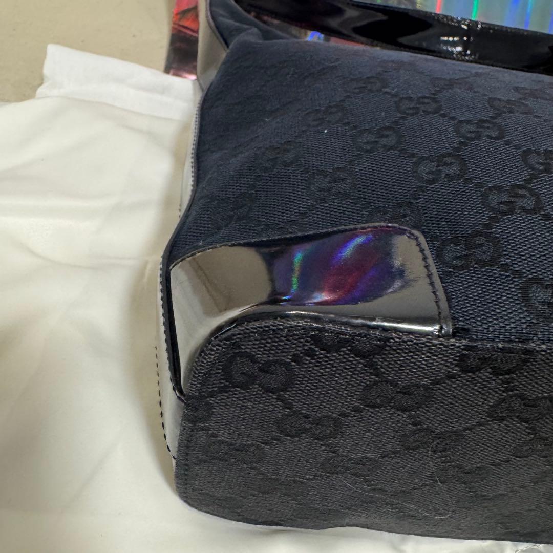 GUCCI ブラック GGパターン ハンドバッグ