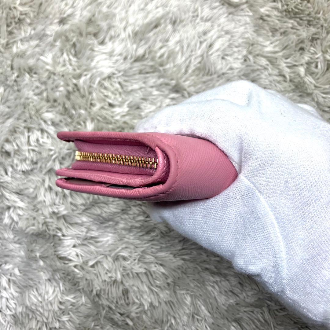 箱付き美品✨PRADA サフィアーノ メタルロゴ マルチカラー 二つ折り財布