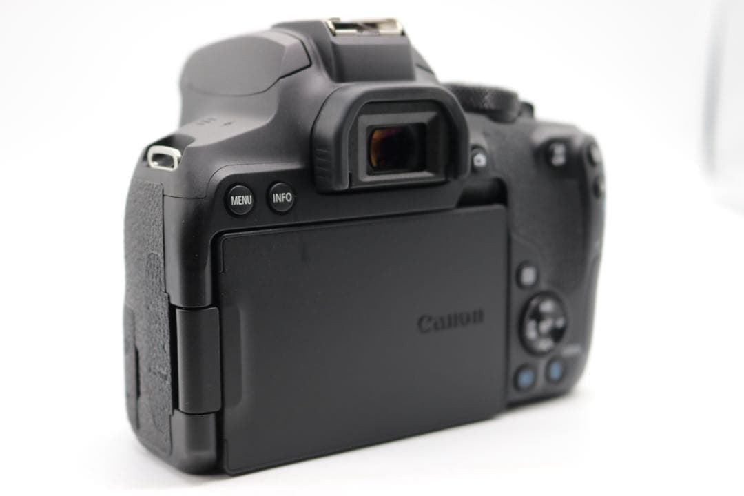 美品 【Canon EOS Kiss X10i ダブルレンズセット】 安心保証◎