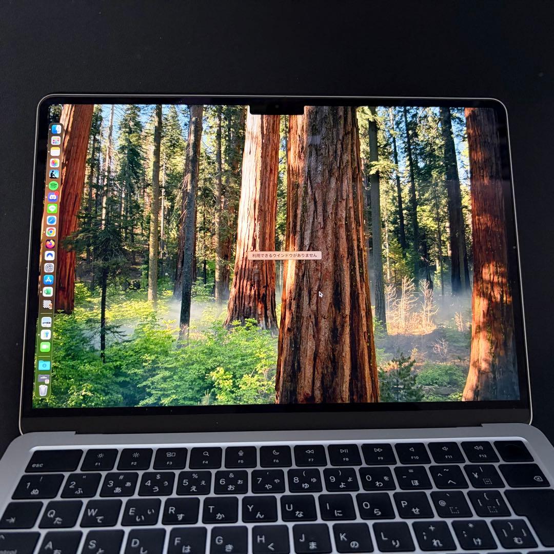 MacBook Air M2 2022 13インチ シルバー A2681