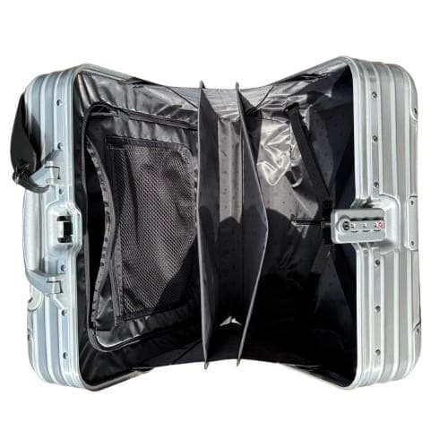 【1回使用 極美品】RIMOWA リモワ コンパクト 1回使用【定価22.9万】