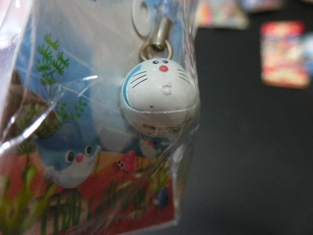 どこでもドラえもん ストラップ＆キーホルダー　20個セット