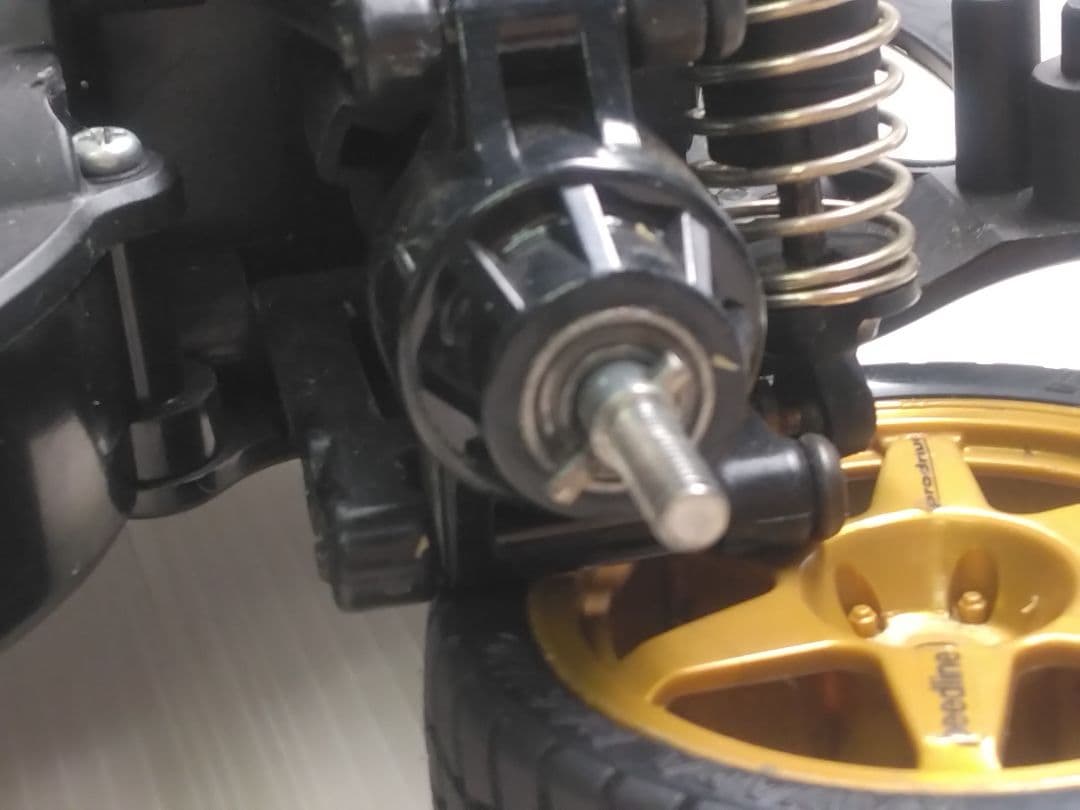 タミヤ1/10ラジコンTT01シャーシ+スープラ80ボディセット