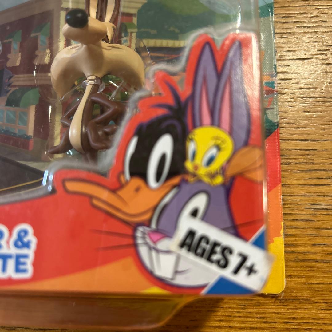 ルーニー・テューンズ フィギュア 2体セット