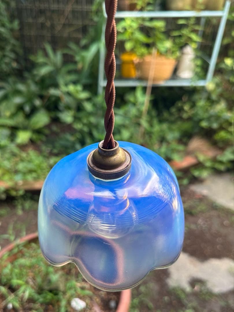 1920年代 フランス アンティーク ブルーオパールセントのお花アトリエランプ＊