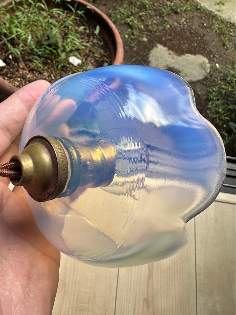 1920年代 フランス アンティーク ブルーオパールセントのお花アトリエランプ＊