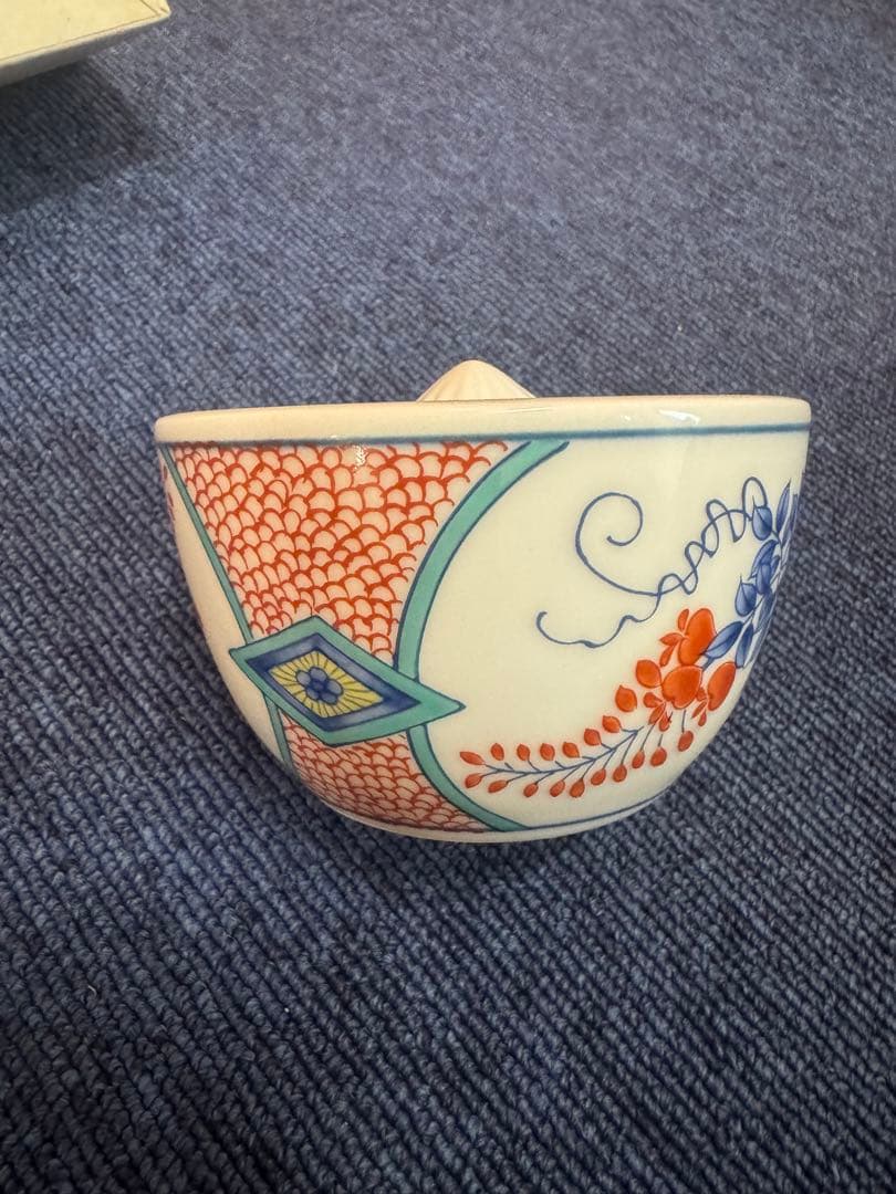 1656 其泉　色絵藤レモン絞器