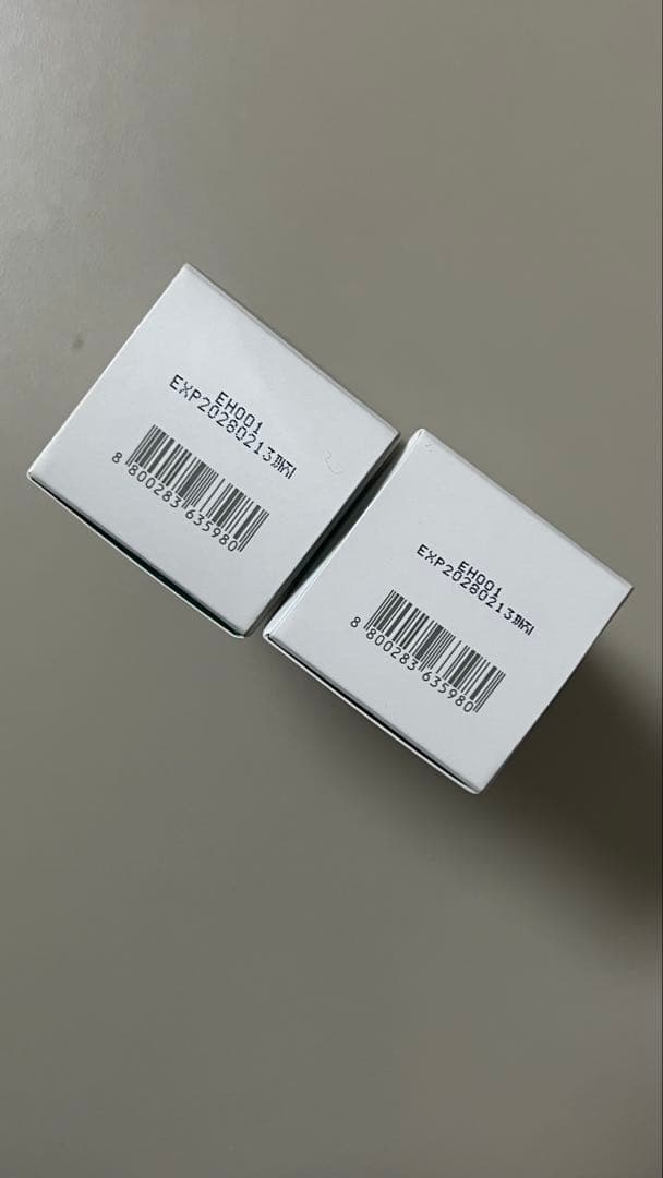 SHINee AMOREPACIFIC リップバーム2本➕チャーム　シャイニー