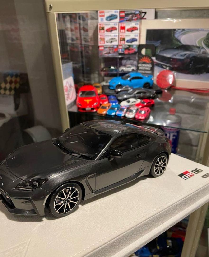トヨタディーラー専売品のMake Up製　GR86 1/18