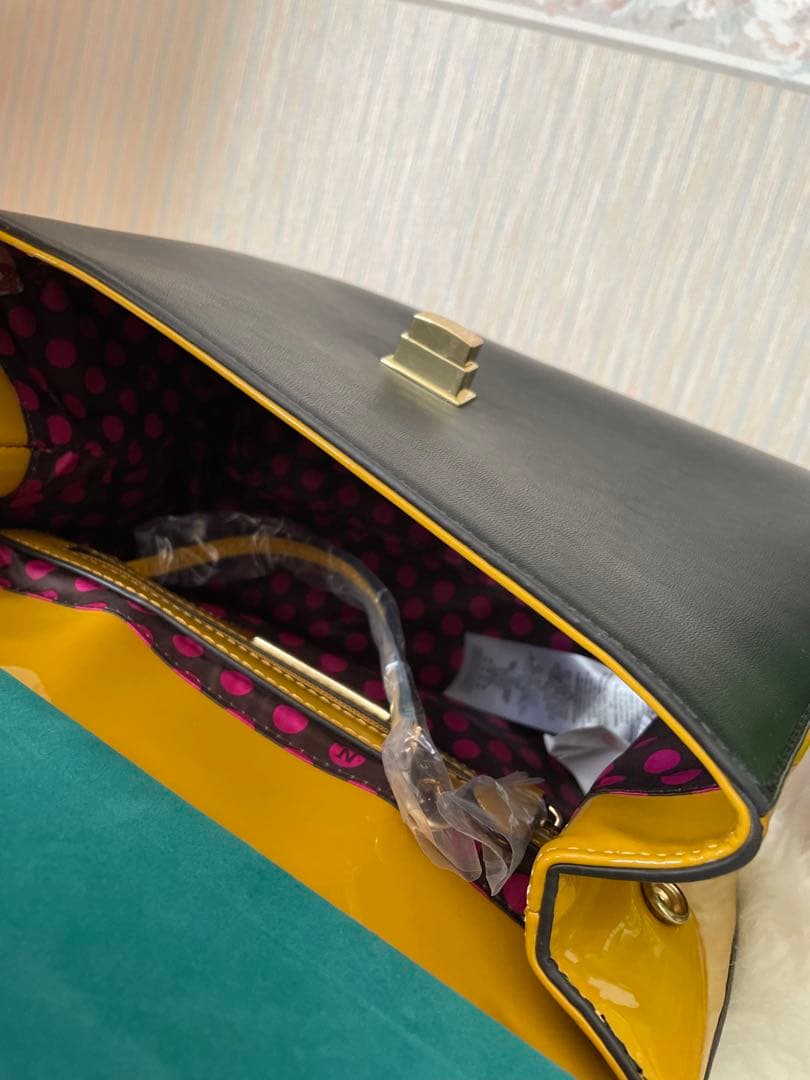 【新品】ニコールリー(Nicole Lee)の 斜めがけにもできる2wayバック