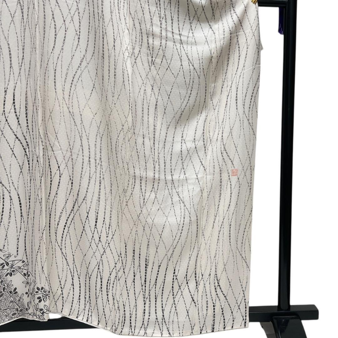 作家もの　付け下げ　モノトーン　よろけ　縦縞　網目地紋　着物　114b d ms