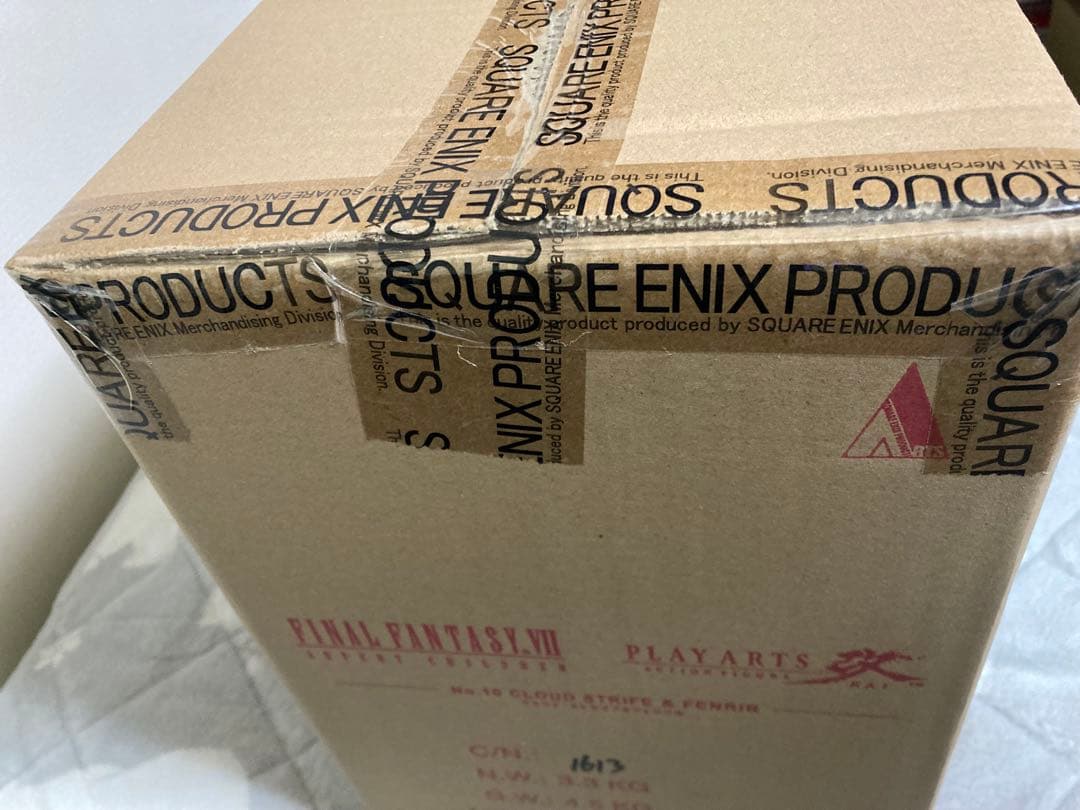 PLAY ARTS改　CHILDREN クラウド・ストライフ&フェンリル