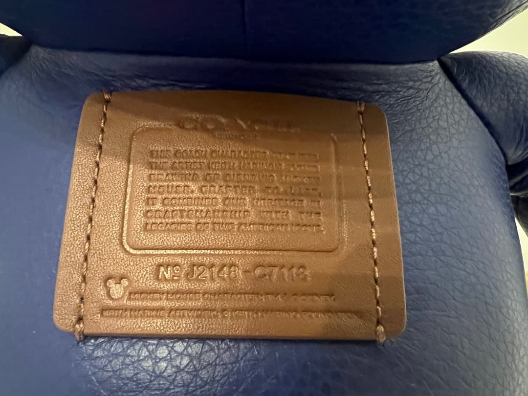 ⭐️【貴重】コーチとキースヘディングのコラボ：ミッキーマウスの革製ぬいぐるみ