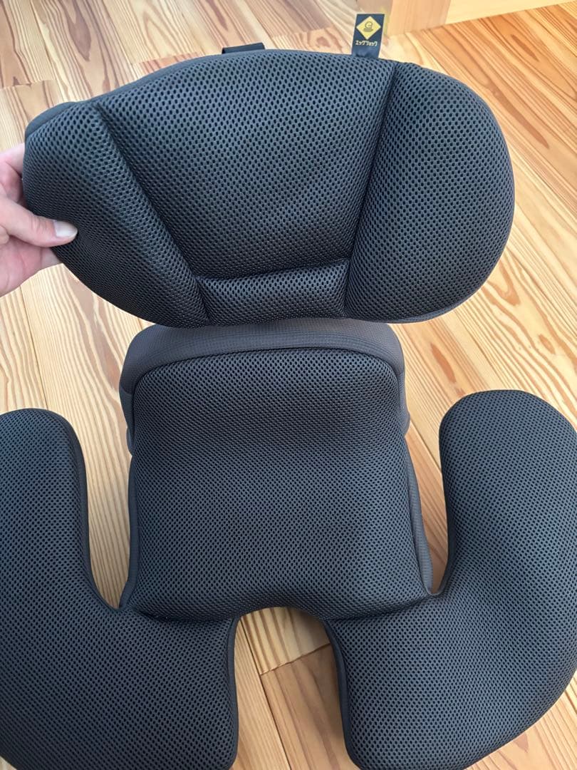 コンビ クルムーヴアドバンス ISOFIX エッグショック JP-590