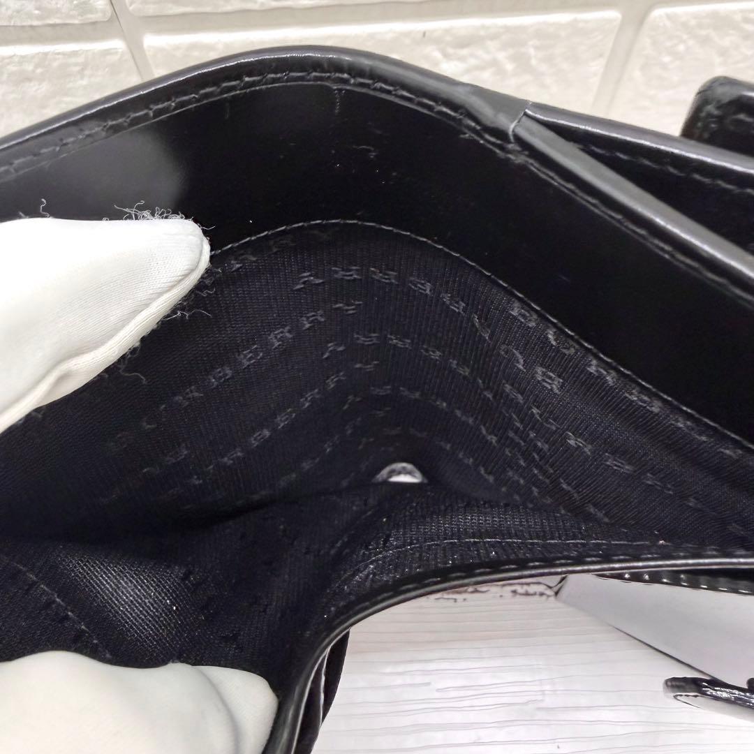 未使用　バーバリー　折り財布　ノバチェック　レザー　ロゴ金具
