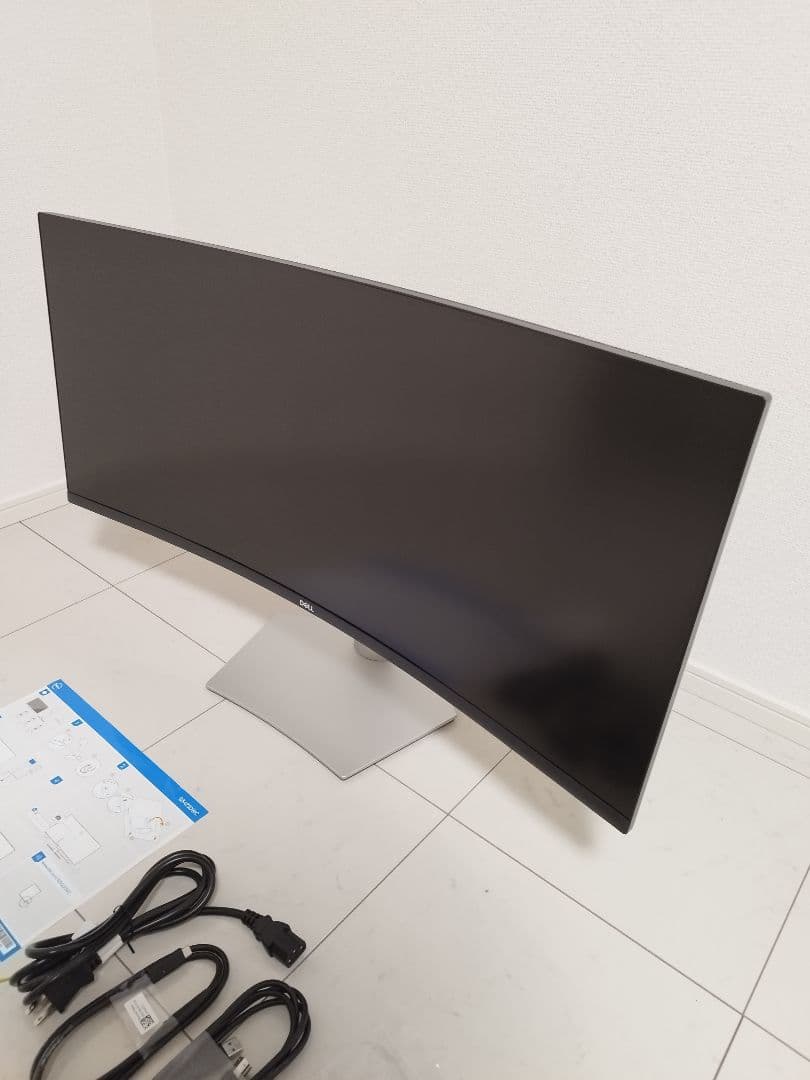 Dell S3423DWC 34インチ湾曲ディスプレイ本体