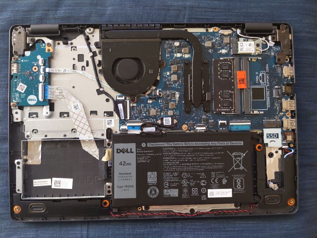 【訳あり】Dell Vostro 3500 ノートパソコン／i5-1135G7