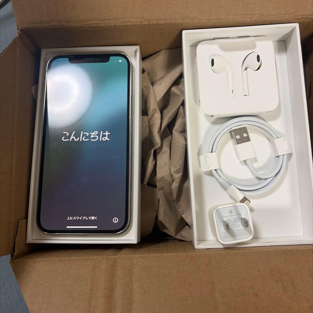 Apple iPhone 12 Pro ホワイト 純正アクセサリー付き