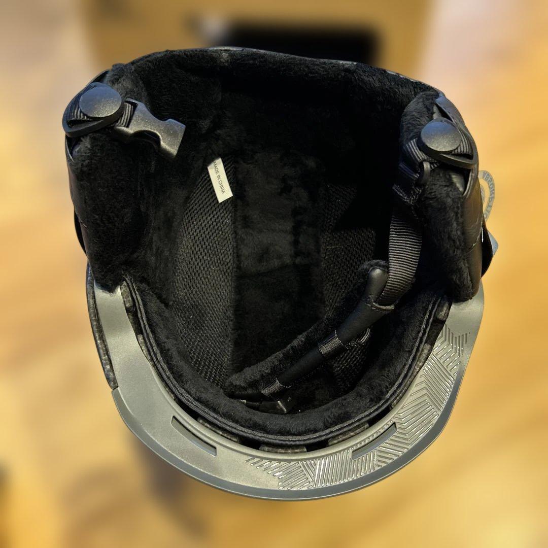 SALOMON スノボ　ヘルメットBLACK MATT XL