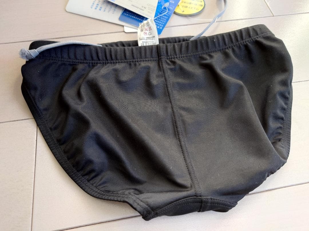 arena Shin-rev. ARN-8509M光沢ブラック Mサイズ 競パン