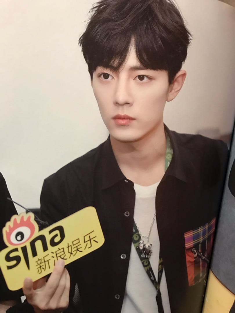 205超レア陳情令 魏無羡主演 肖戦限定記念ハードカバー大PB写真集