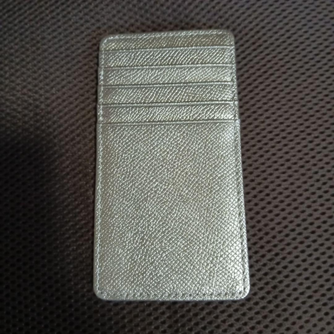 ディノスの牛革ミドルウォレット シャンパンゴールド