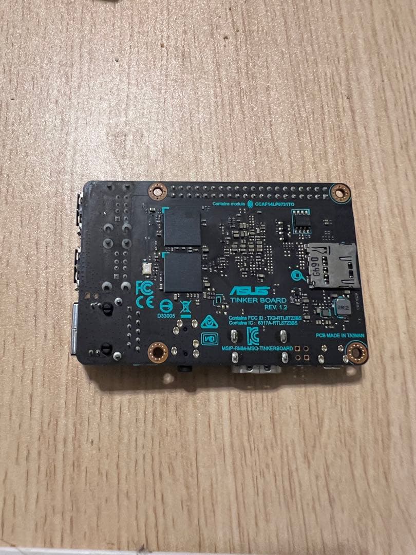マザーボード ASUS Tinker Board SBC Raspberry Pi