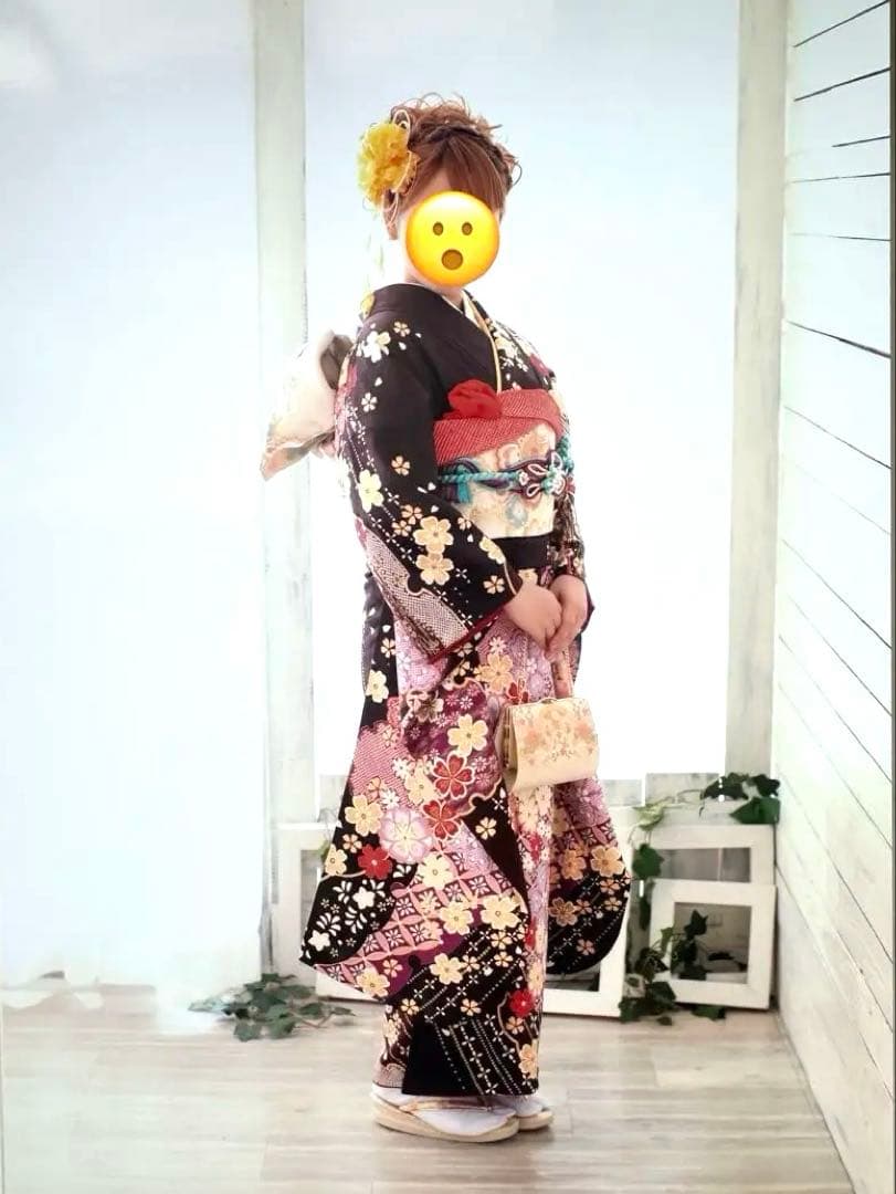 花柄の振袖フルセット(下駄・カバン付)