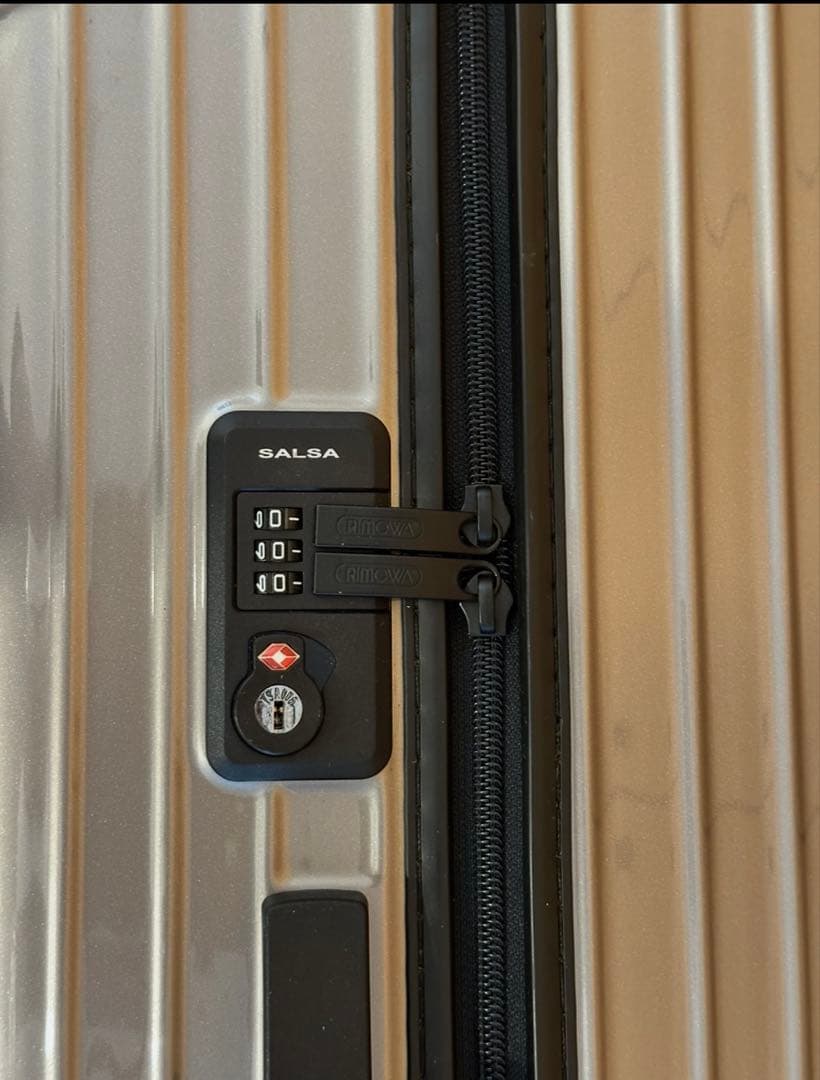【使用回数2回】RIMOWA SALSA スーツケース　シルバー4輪 87L