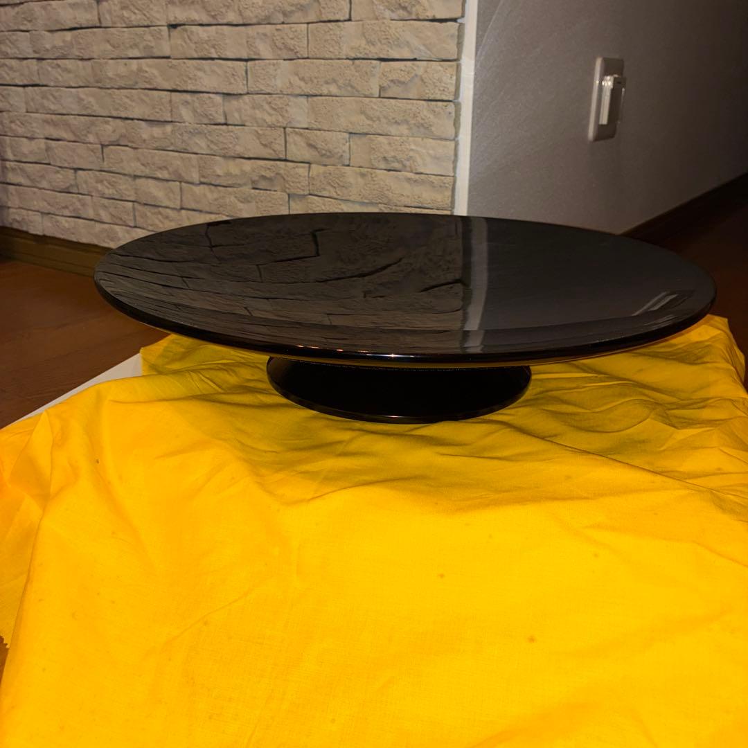 輪島塗　大皿　飾皿黒塗　台付　直径45センチ未使用