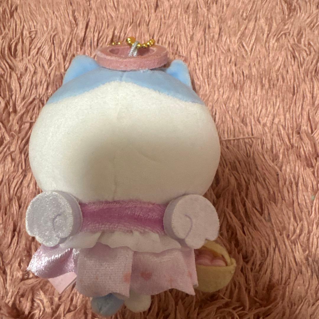 ちいかわ ハチワレ うさぎ マスコット カフェ　冬の装い　マフラー　コック　天使