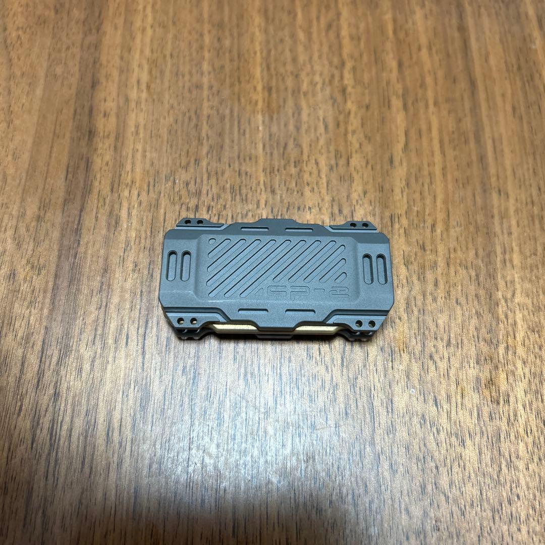 Mackie Cp2 Zirconium/Brassフィジェットトイ　スライダー