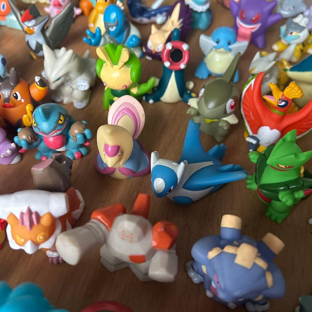 ポケットモンスター ポケモン フィギュア 指人形 まとめ売り 107個＋8個