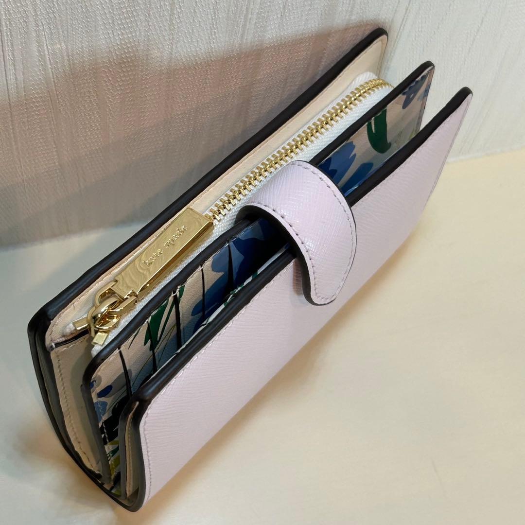 正月SALE新品未使用　箱入り　ギフト　ケイトスペード 二つ折り財布　フラワー