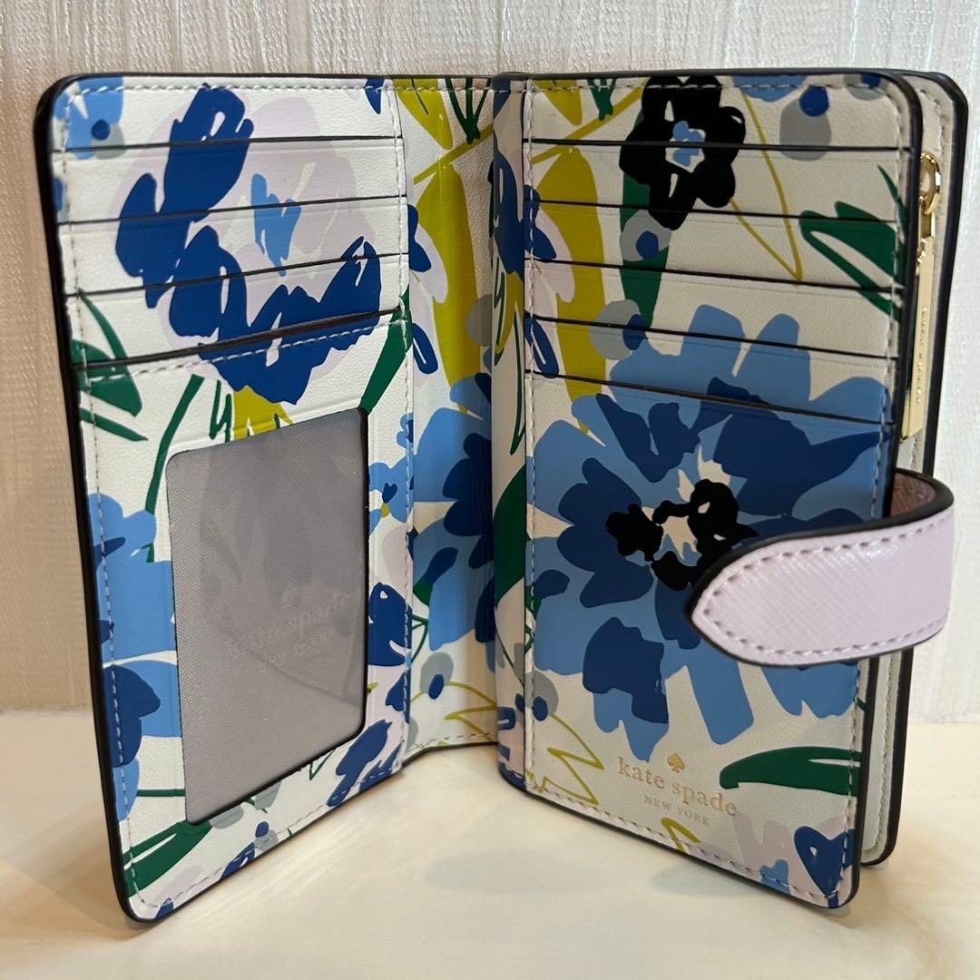 正月SALE新品未使用　箱入り　ギフト　ケイトスペード 二つ折り財布　フラワー